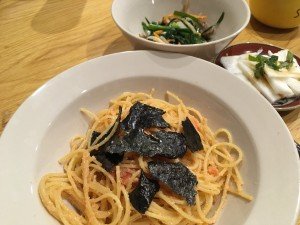 Mentaiko pasta with salad